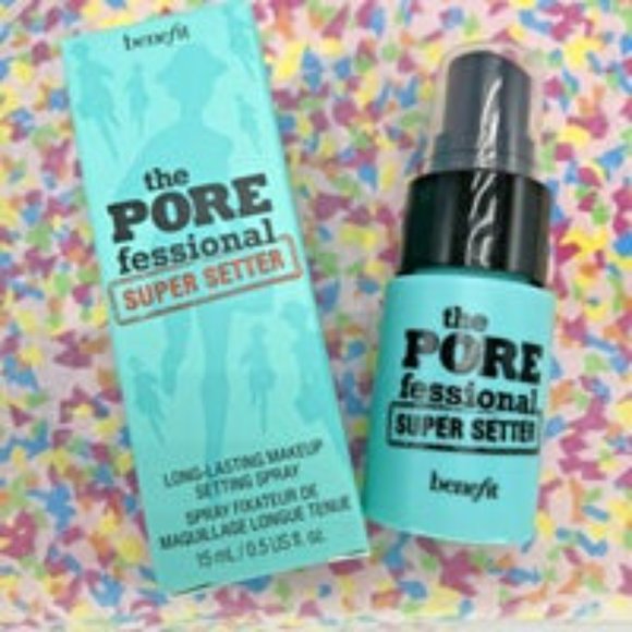 Benefit Bundle Set 5 Pieces - Picture 3 of 6